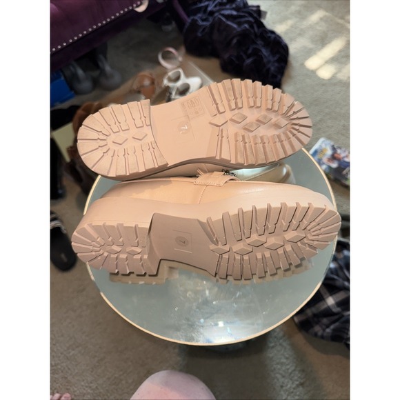 Yetier Platform Womens Loafer w/ Chain Slip-on Round Toe Chunky Shoes Size 7 EUC - Picture 8 of 9